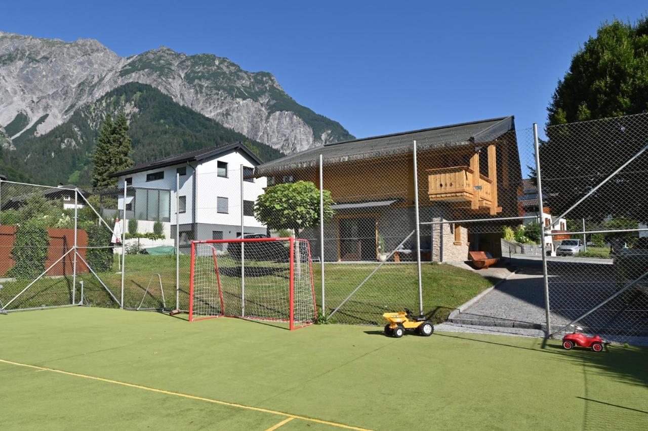 Apartment Marent Garten Chalet Vandans Exterior foto
